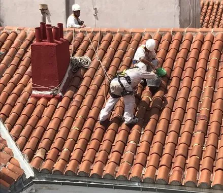 reparartejadosdetejasenhospitaletdelobregat barcelona 1920w